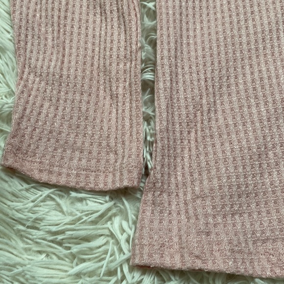 🎉HP🎉 Christie Jenny Boston Waffle Notch Collar Top 💗 Light Pink. - Picture 8 of 11